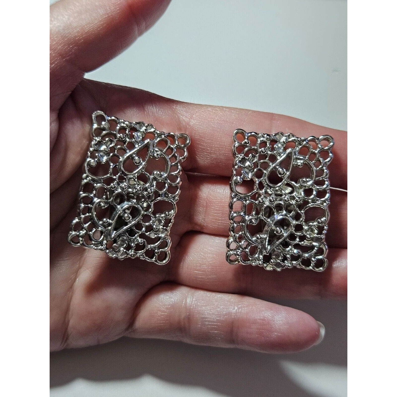 Sale Emmons Vintage Silver Tone Clip On Earrings 30$
